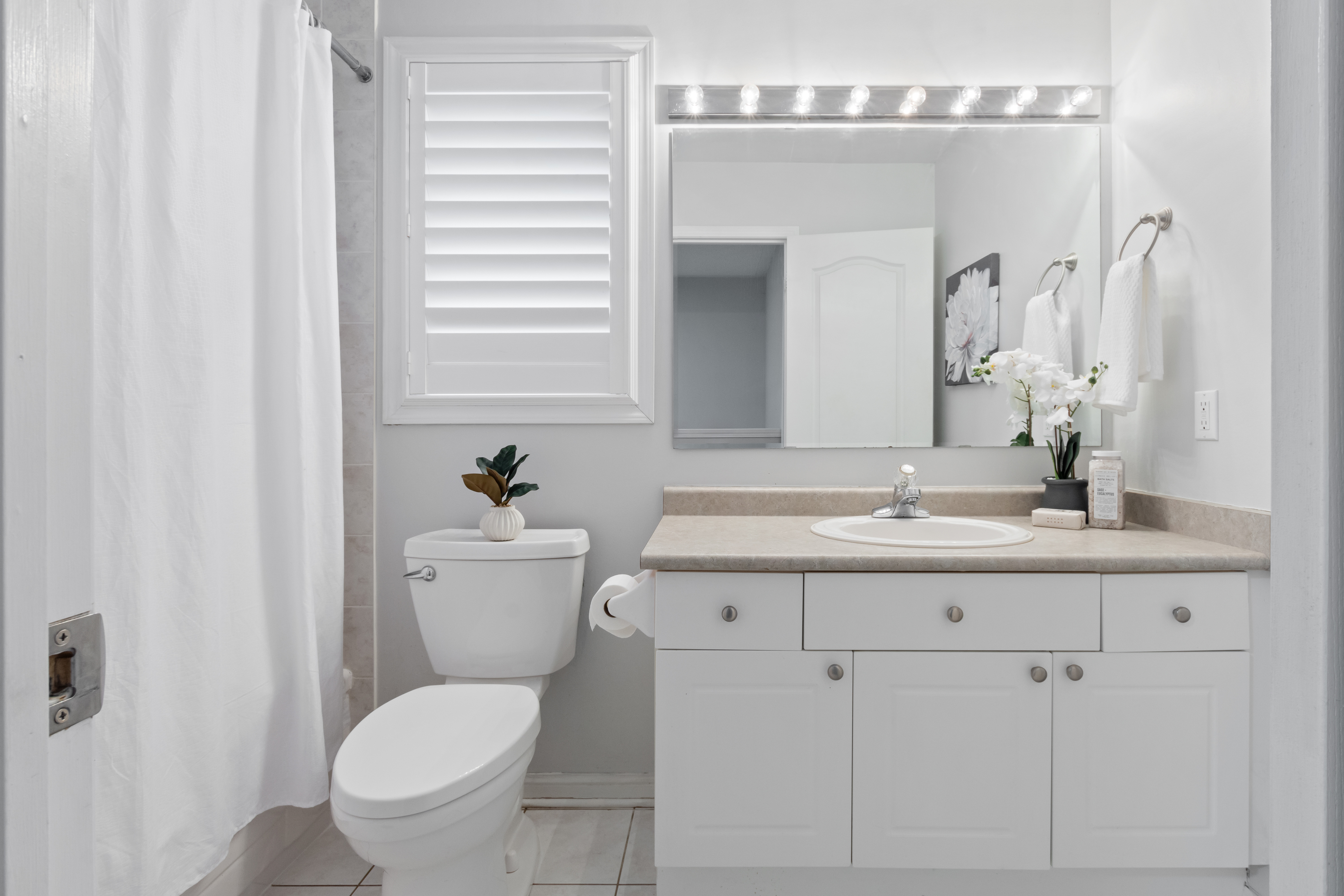 Small bathroom photography